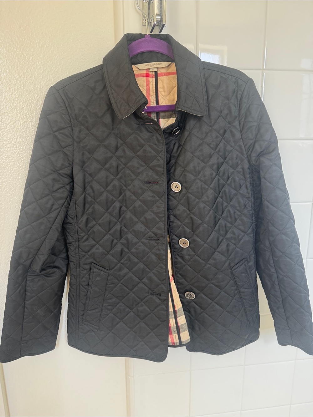 Burberry Black Quilted Shirt Jacket with Signature Check Lining